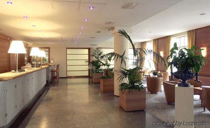 Hotel Hilton Garden Brussels Centre 4*